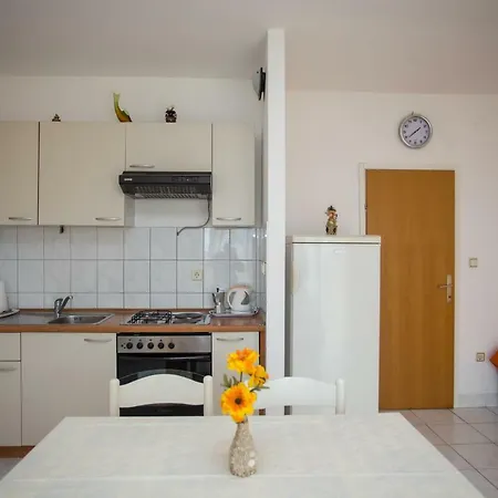 アパート Gloria *