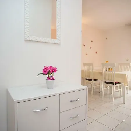 Apartman Gloria Primosten