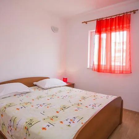 アパート Gloria *