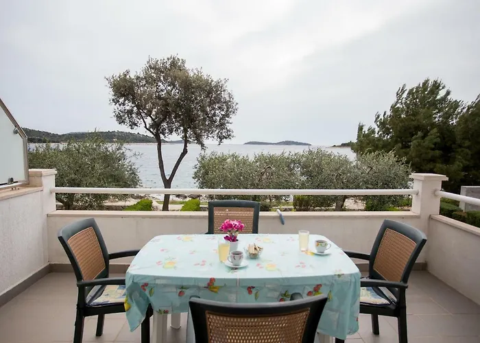 Gloria Daire Primošten