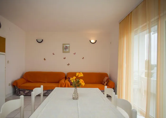 Daire Gloria Primošten